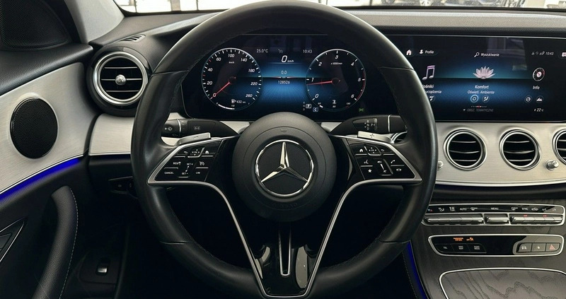 Mercedes-Benz Klasa E cena 148900 przebieg: 128525, rok produkcji 2021 z Czaplinek małe 781